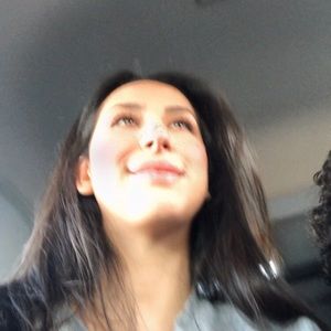 Meet your Posher, Carol